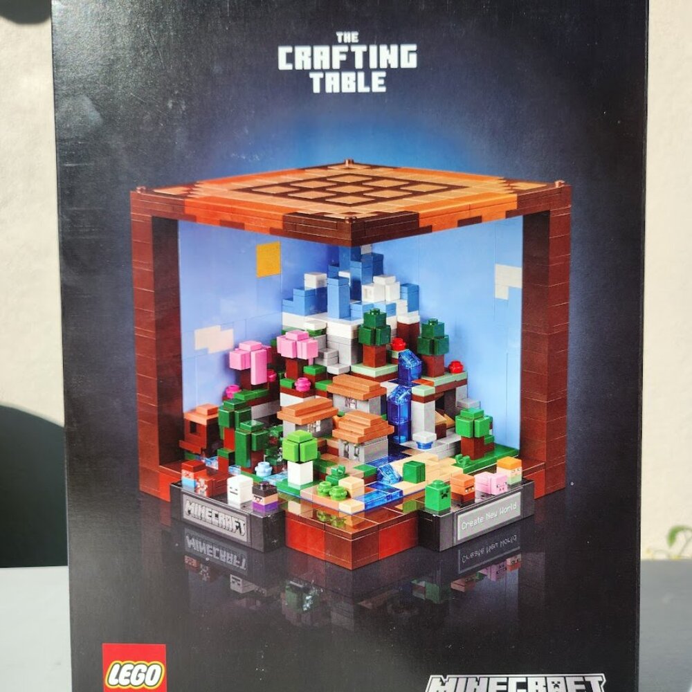 New LEGO Minecraft Crafting Table Toy Building Set 21265 Minecraft Figures, Mobs - Picture 4 of 15